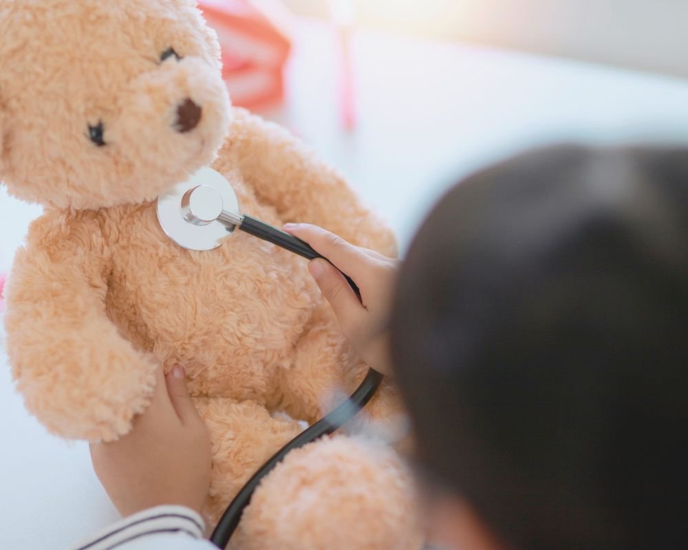 Infecções como toxoplasmose e citomegalovírus: quando procurar um infectologista infantil?